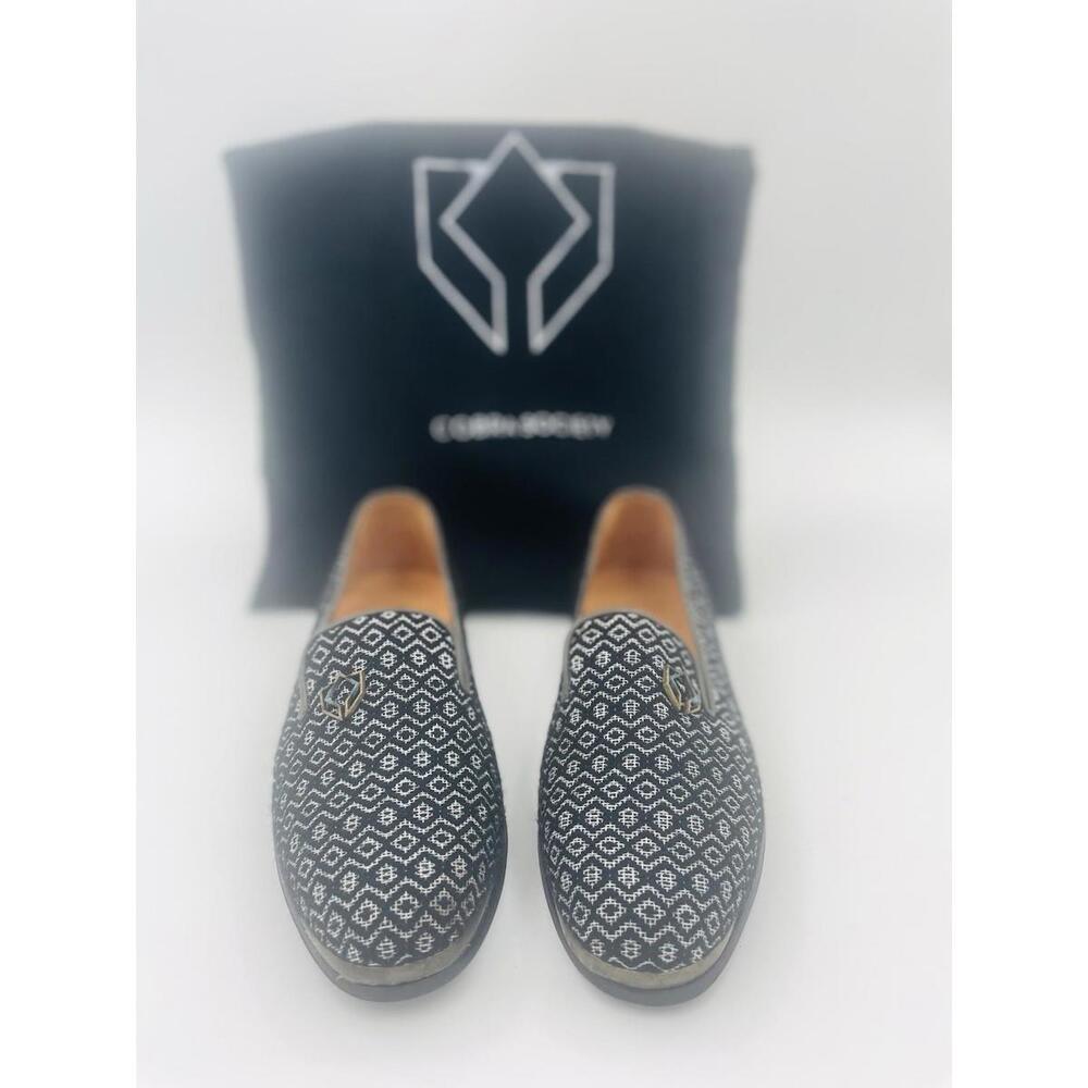 Cobra Society Women’s 5 Diamond Geometric Black/White Loafers - NWOB